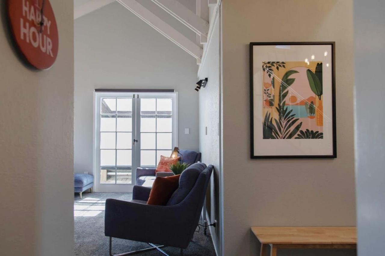 Holiday home Hinemoa Haven *
