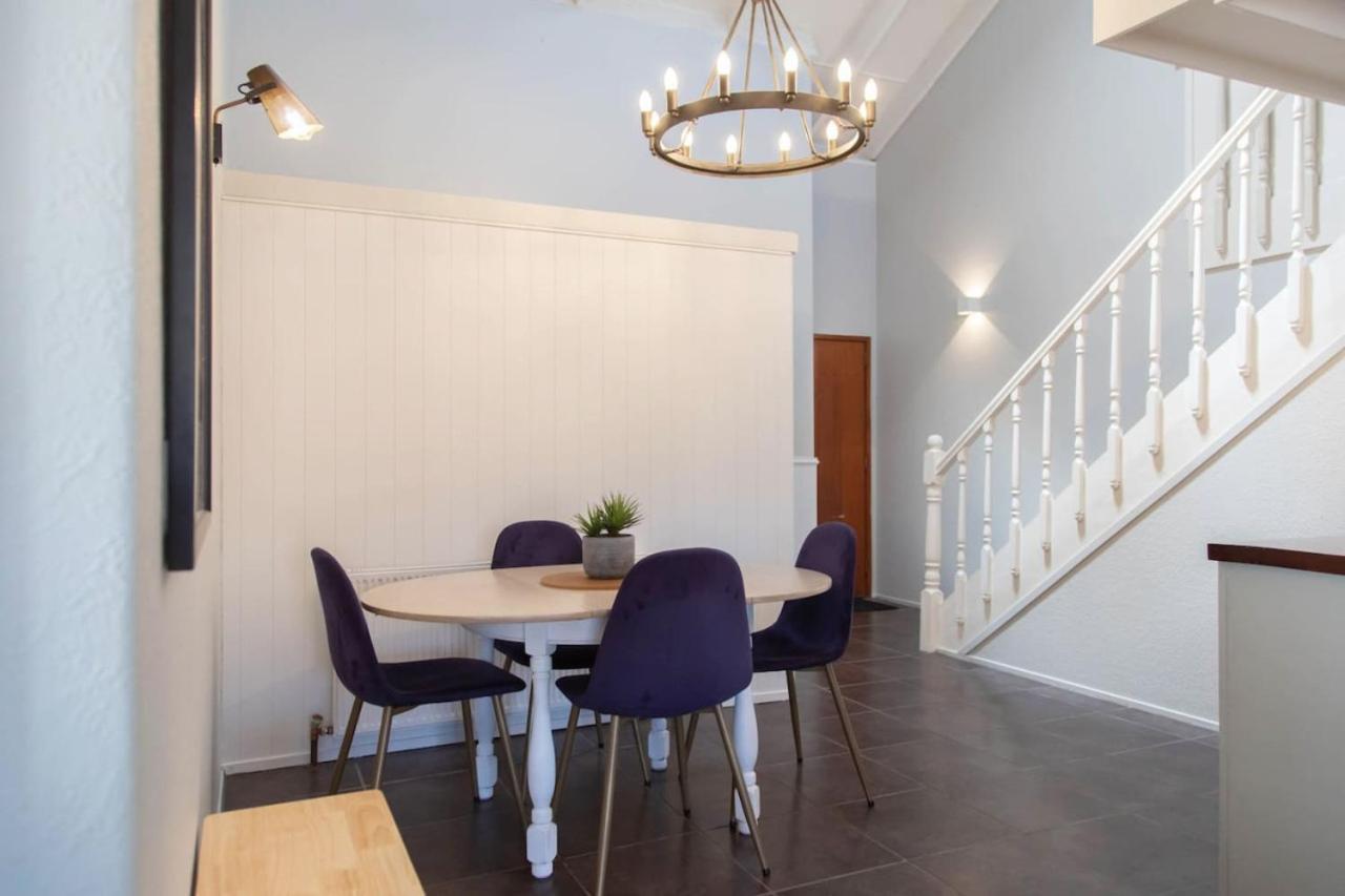 Holiday home Hinemoa Haven *